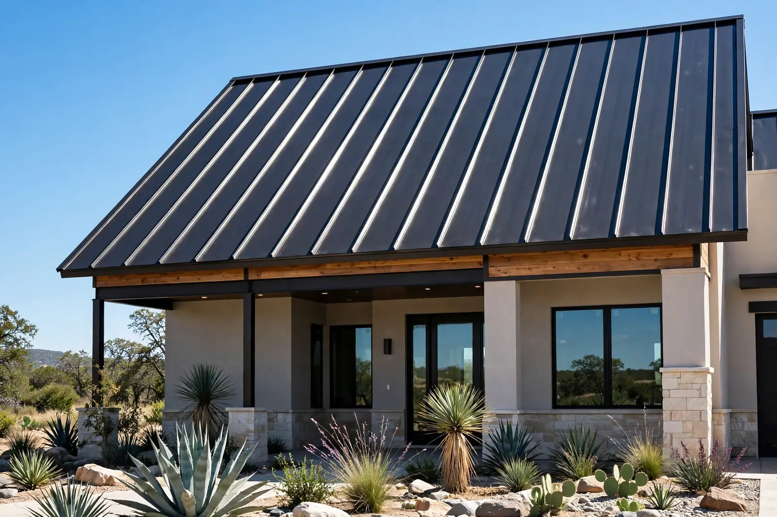 New standing seam metal roof on a home in Dallas, TX